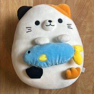 Takashoji 14" Neko Cat Holding Big Fish Plush White Blue Mochi Round 1 Calico